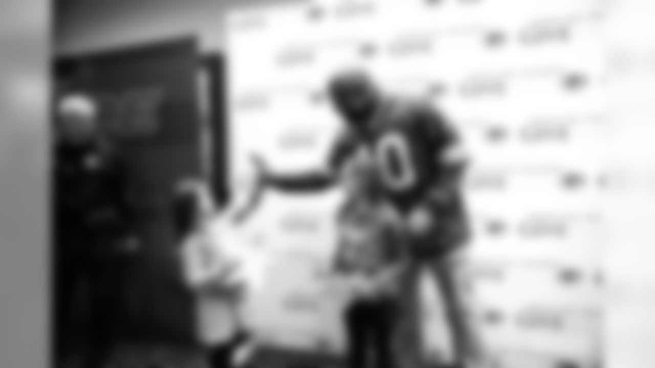 200114-packers-give-back-movie-night-10