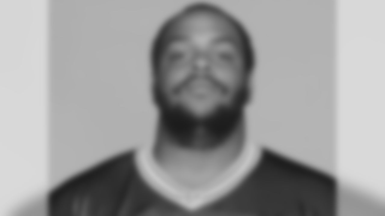 64 — DT Mike Pennel