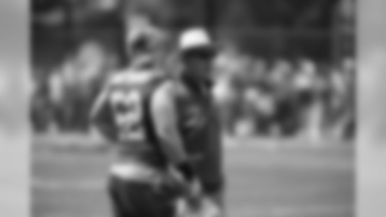 LB Clay Matthews (#52)