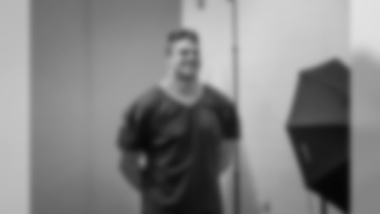 LB Jake Ryan