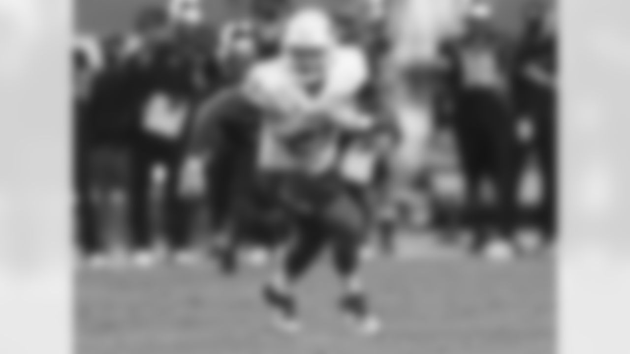 Edge Zaven Collins - Tulsa