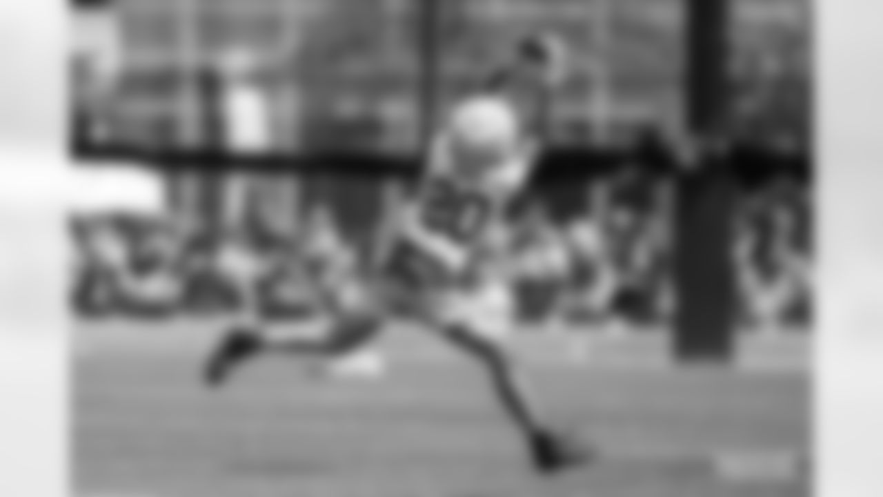 220727-training-camp-practice-1-2560052