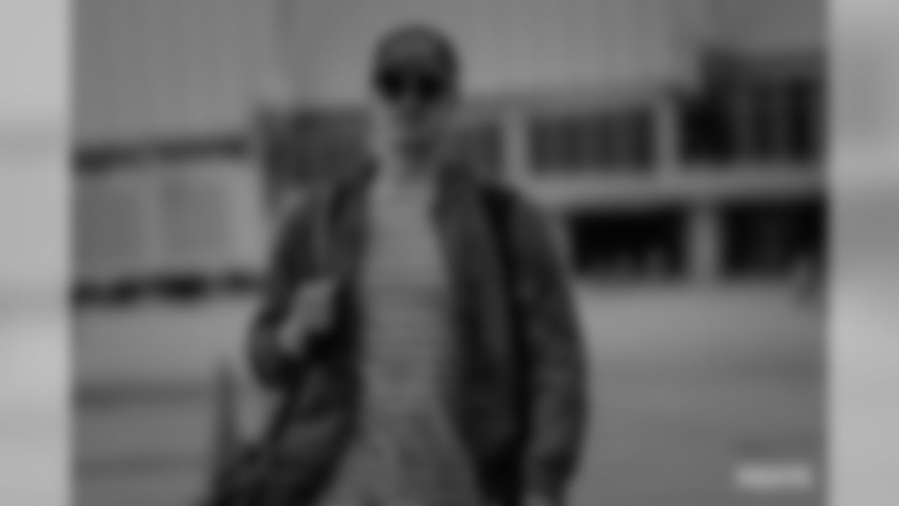 191101-packers-GRB-airport-siegle_WM-7