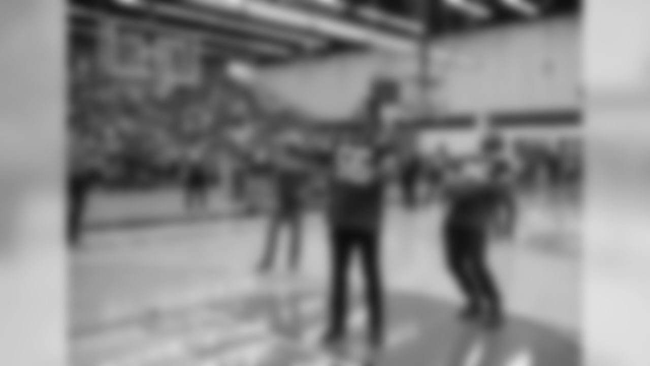 190410-tailgate-tour-marshfield-high-31