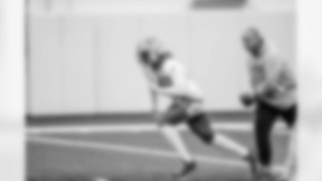 221222-evan-practice-gallery-2560033