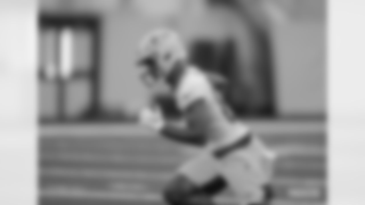 WR Malik Taylor