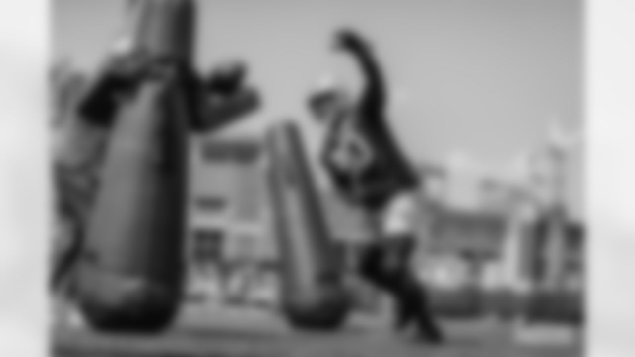 220908-evan-siegle-practice-256021