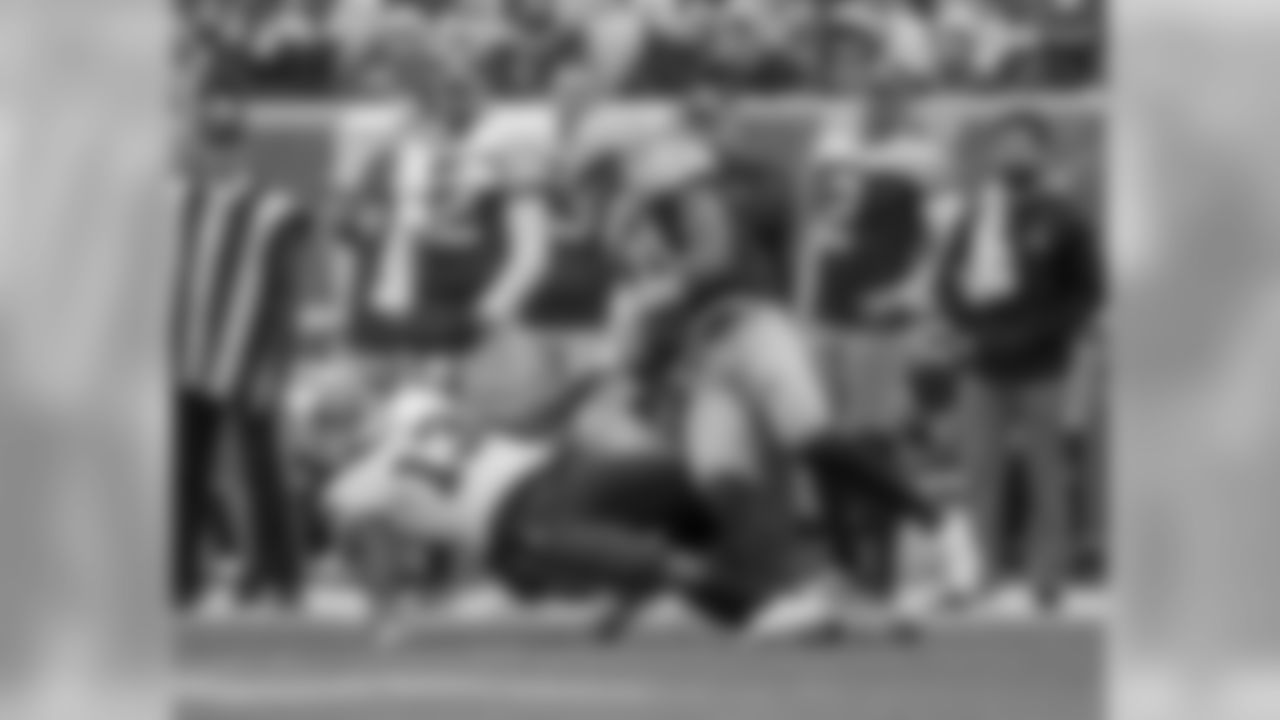 181001-packers-bills-game-wilson-074