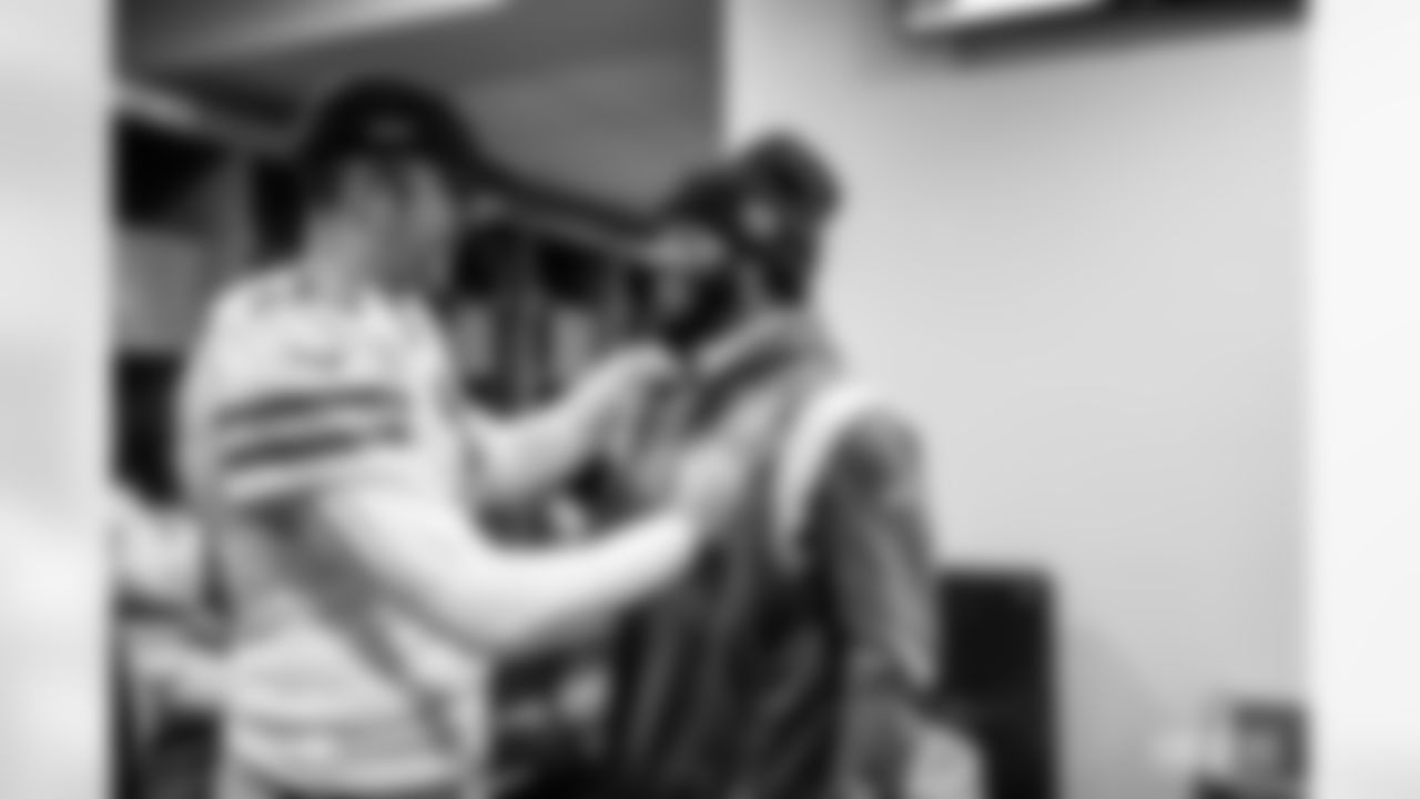 221226-locker-room-evan-2560005