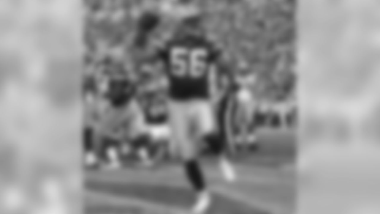 LB Nick Barnett