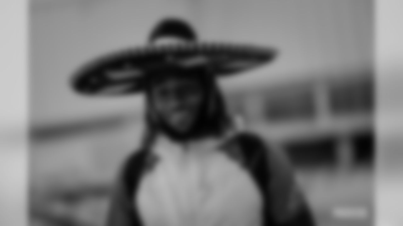 191101-packers-GRB-airport-siegle_WM-56