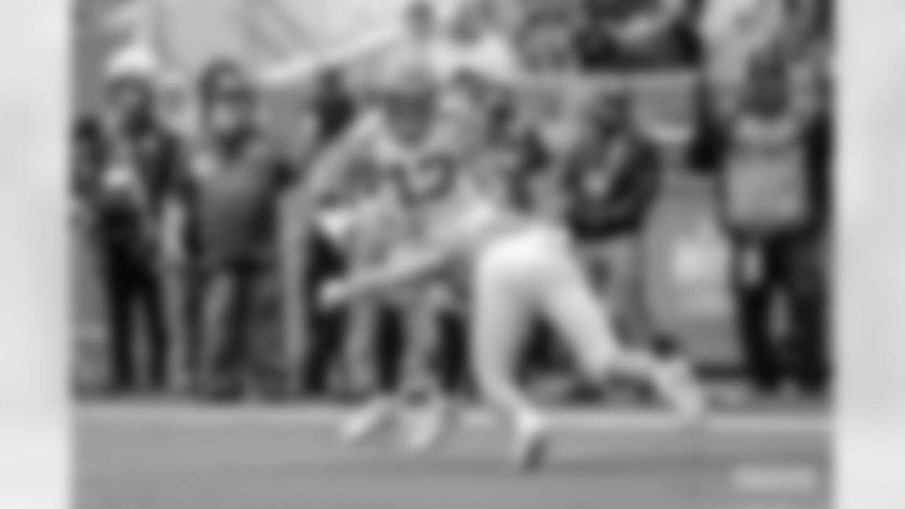 221225-packers-dolphins-siegle-WM-184