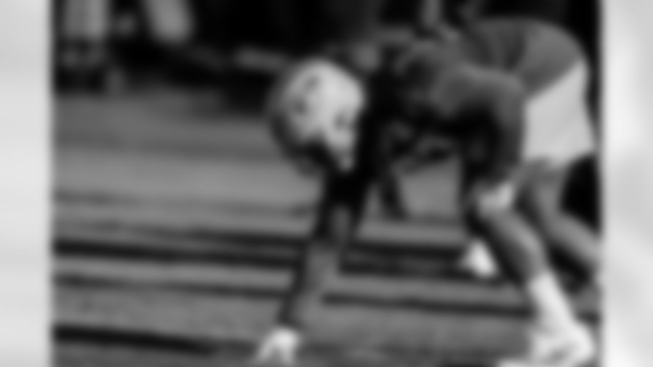 221125-evan-gallery-2560040