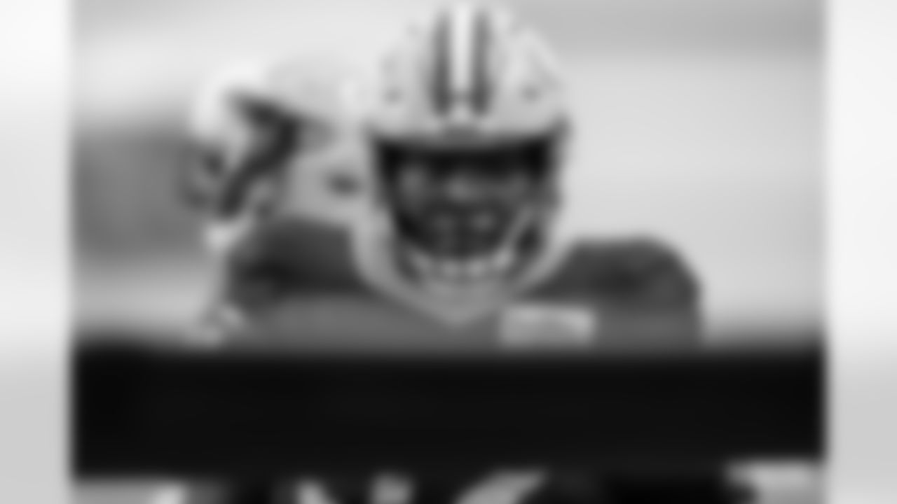 DL Kenny Clark