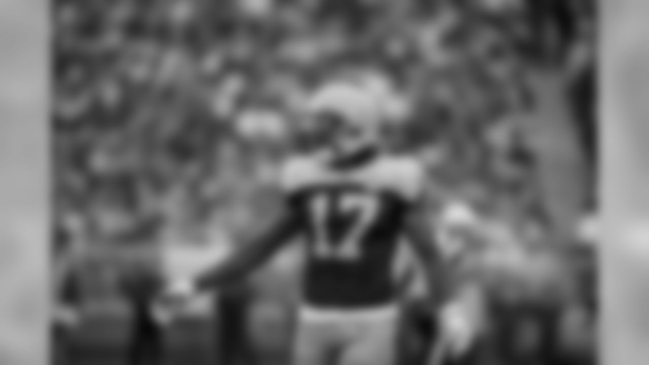 181001-packers-bills-game-wilson-084
