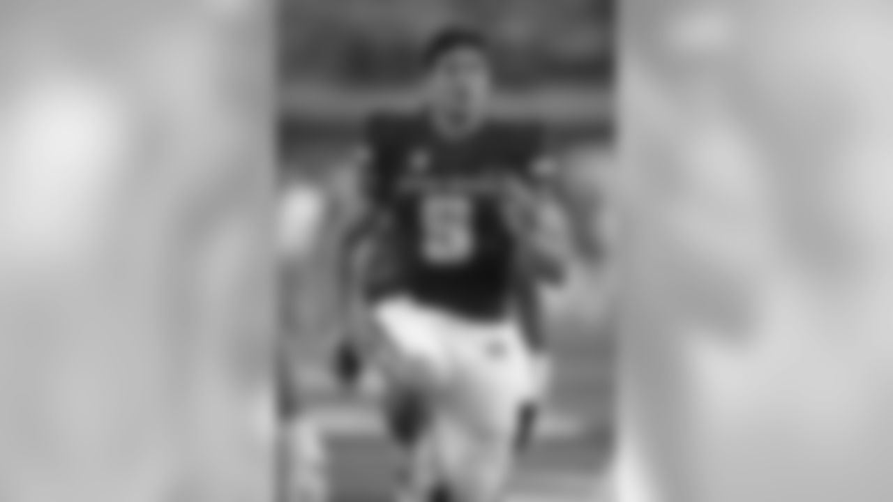51 - Kyler Fackrell - Utah State