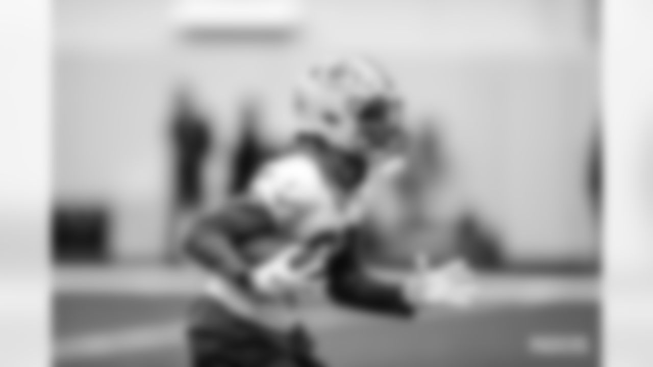 221222-evan-practice-gallery-2560021