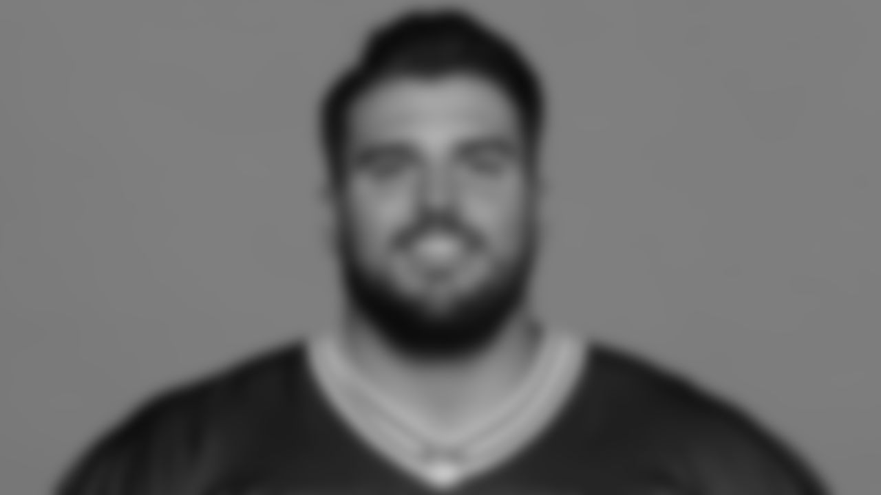 OL Jon Runyan