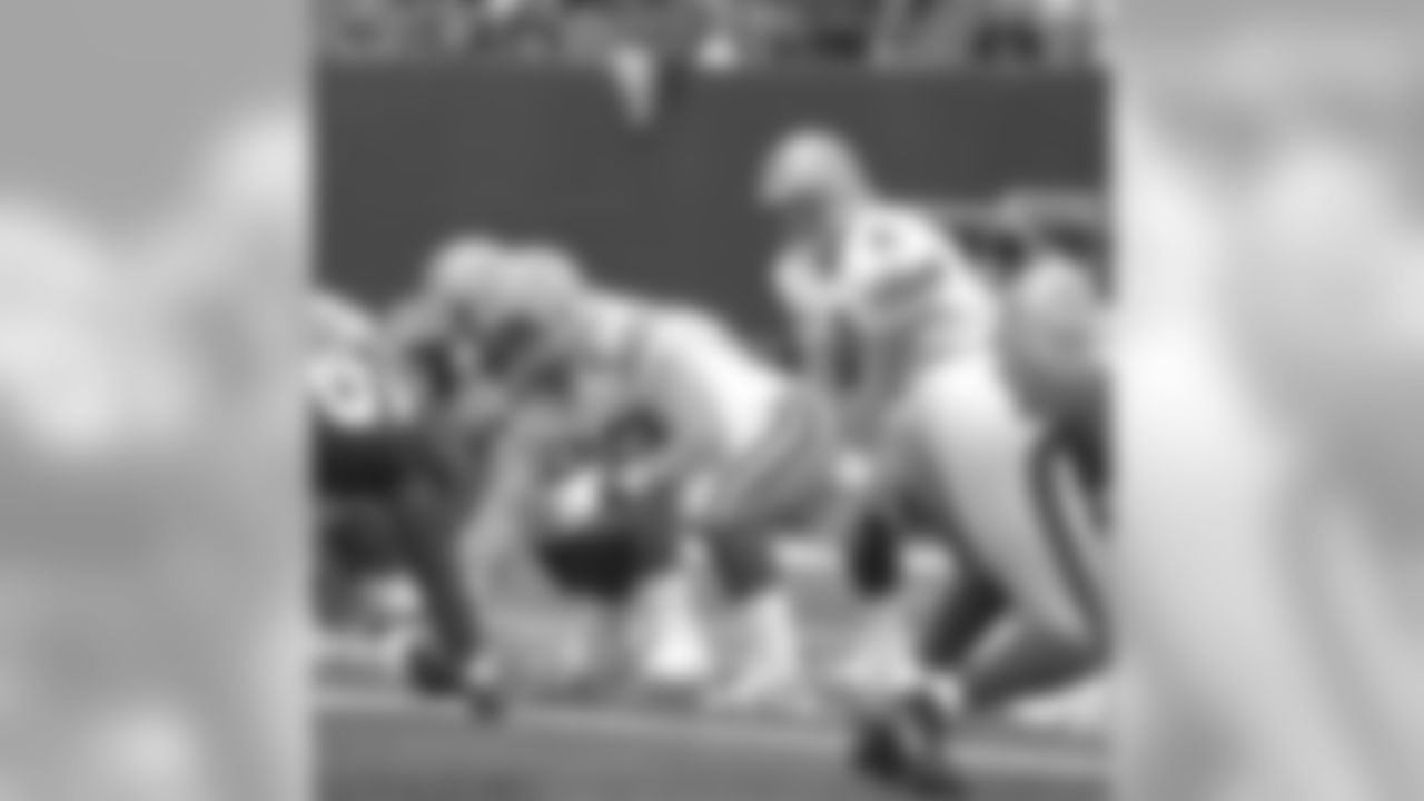 Scott Wells and Brett Favre