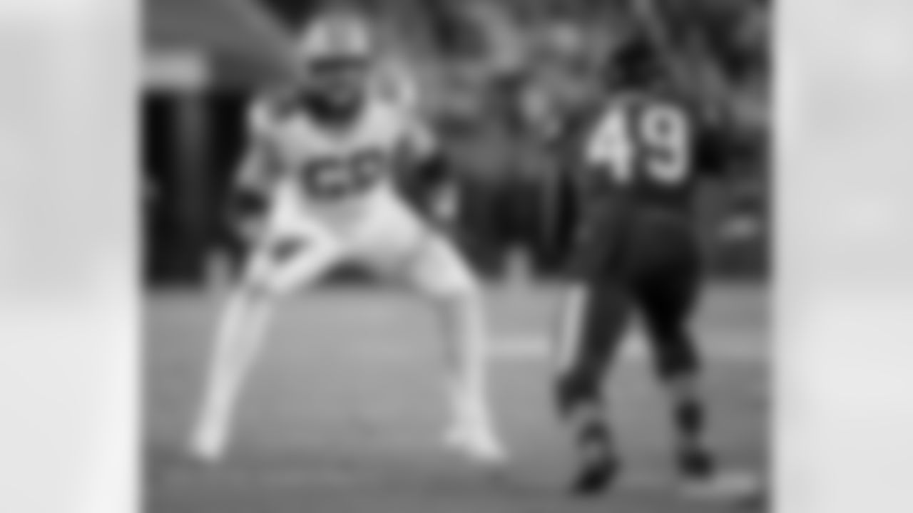 T David Bakhtiari