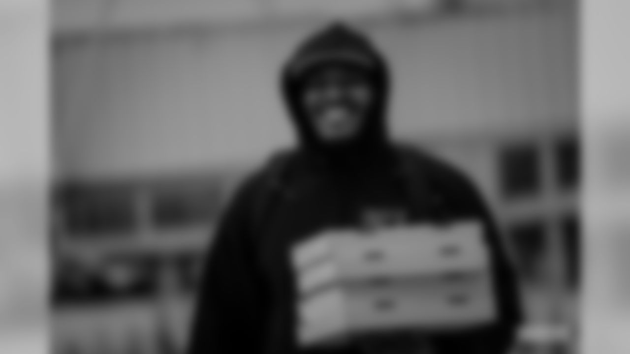 191101-packers-GRB-airport-siegle_WM-62