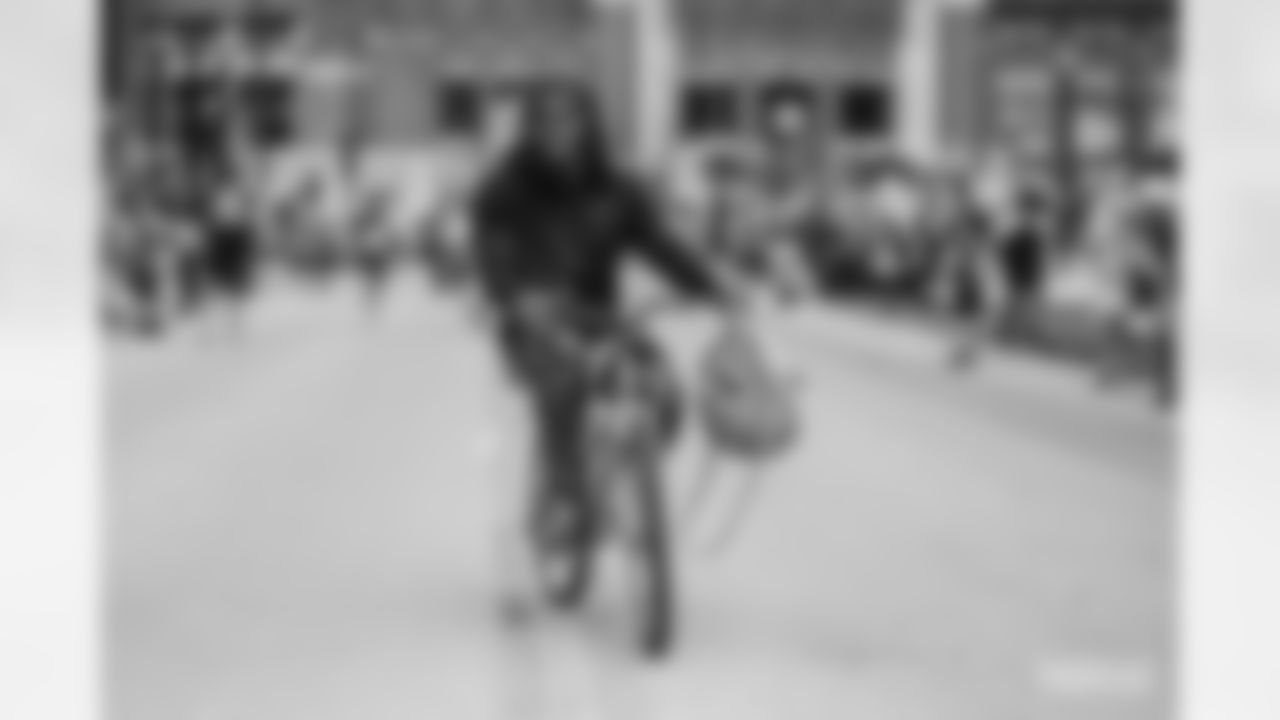 220727-training-camp-bikes-2560040