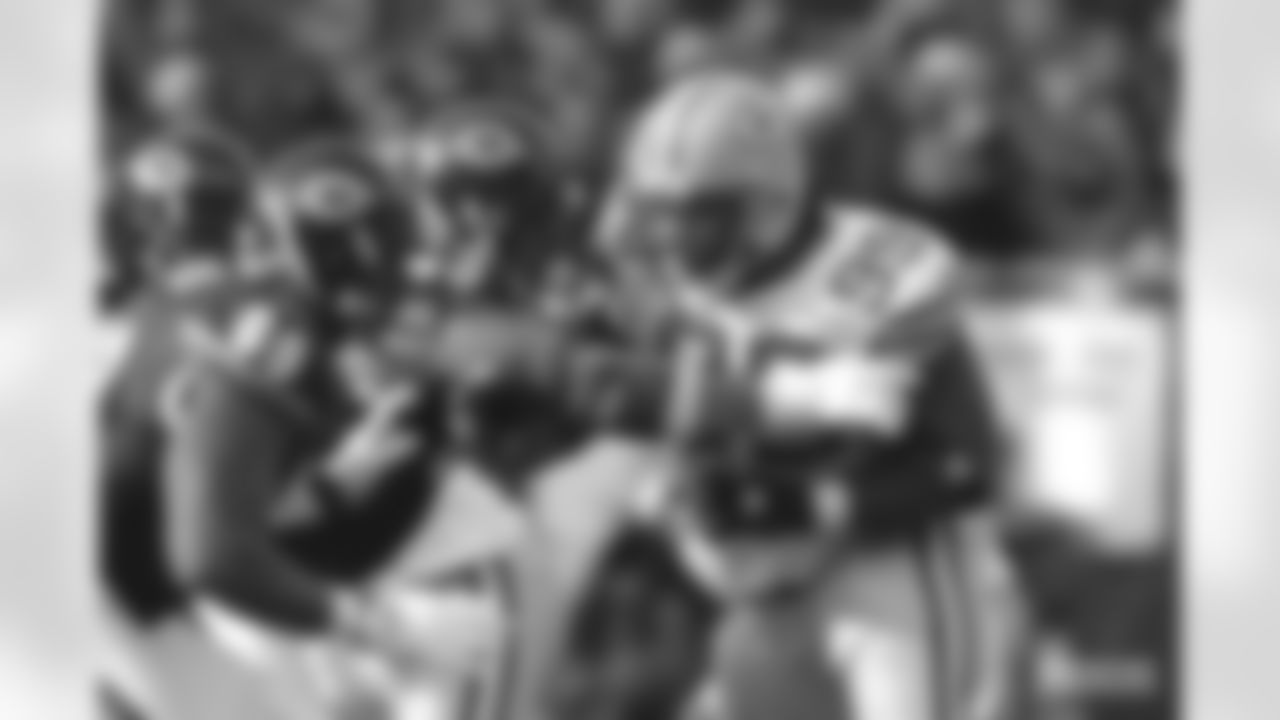 DT/DE Corey Williams (2004-07)