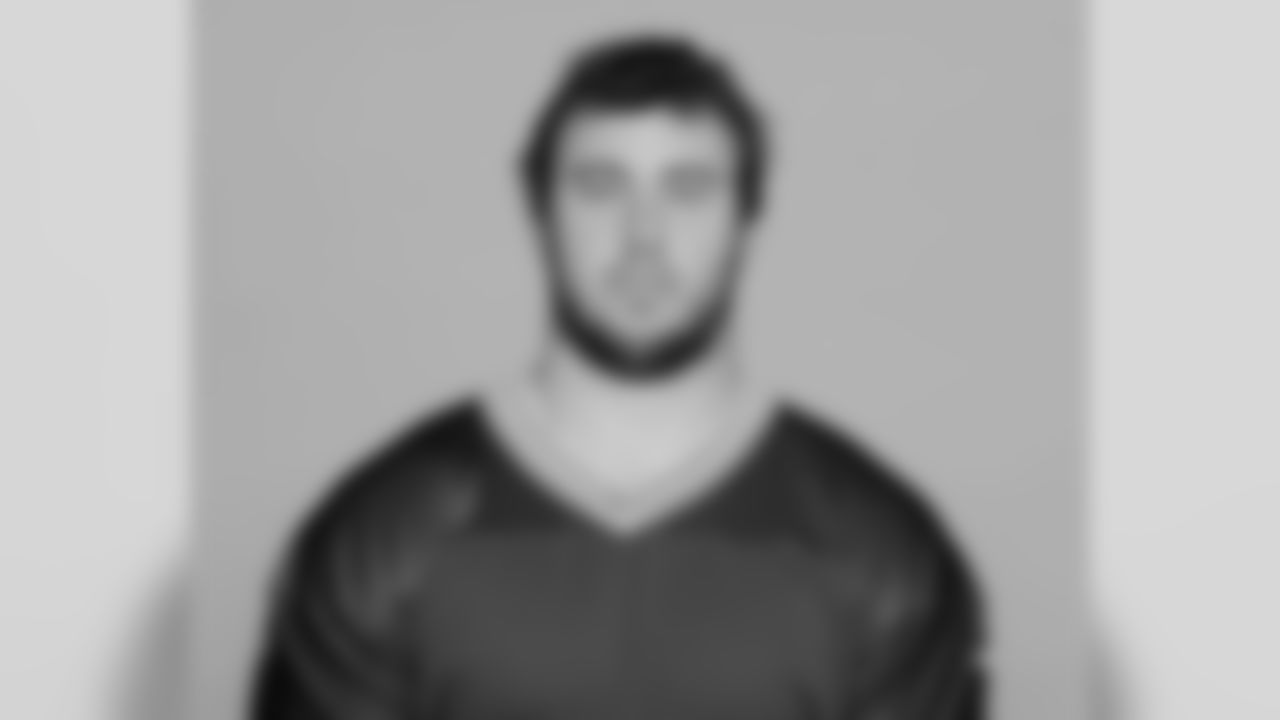 94 — DE Dean Lowry