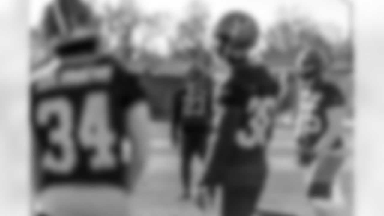 221123-evan-practice-gallery-2560029