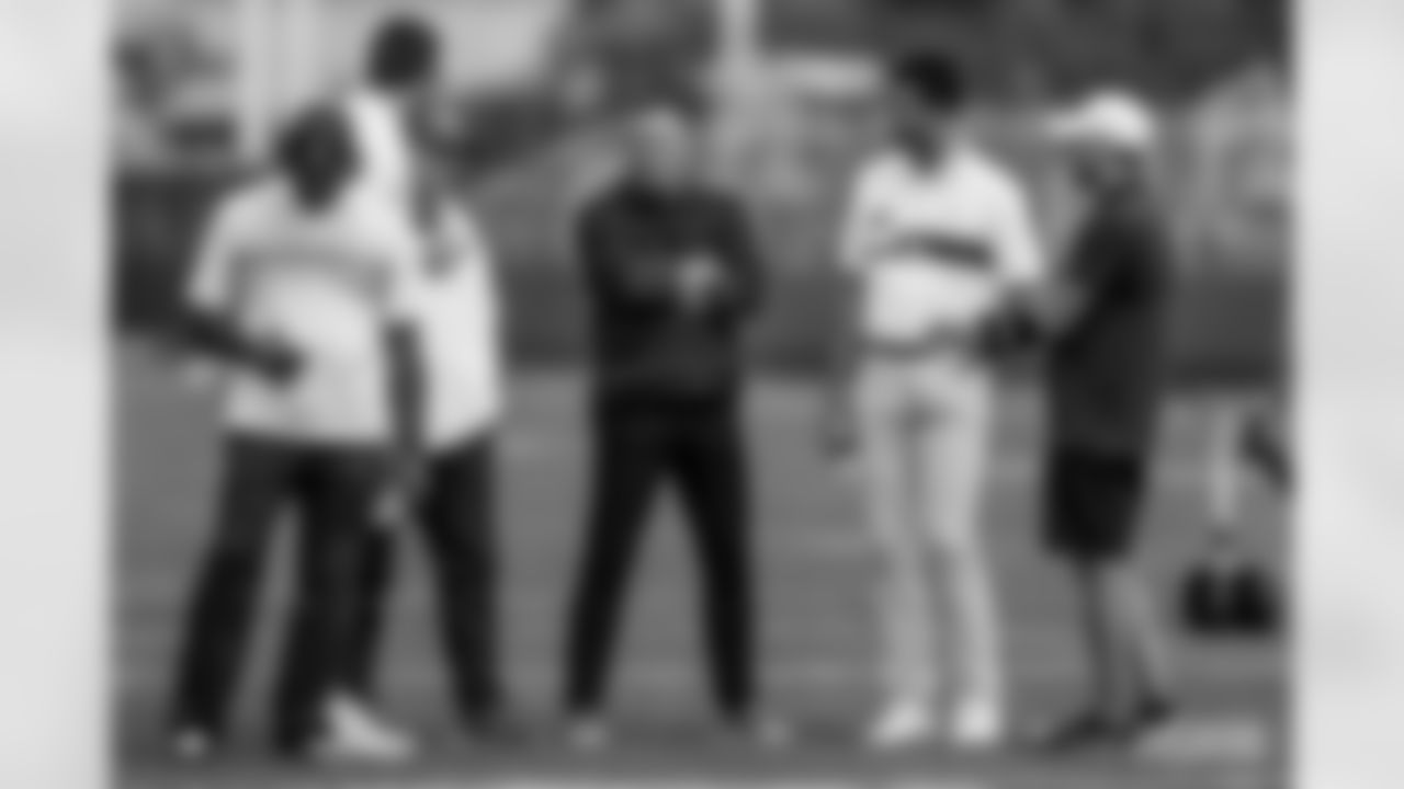 220822-practice-mik-2560072
