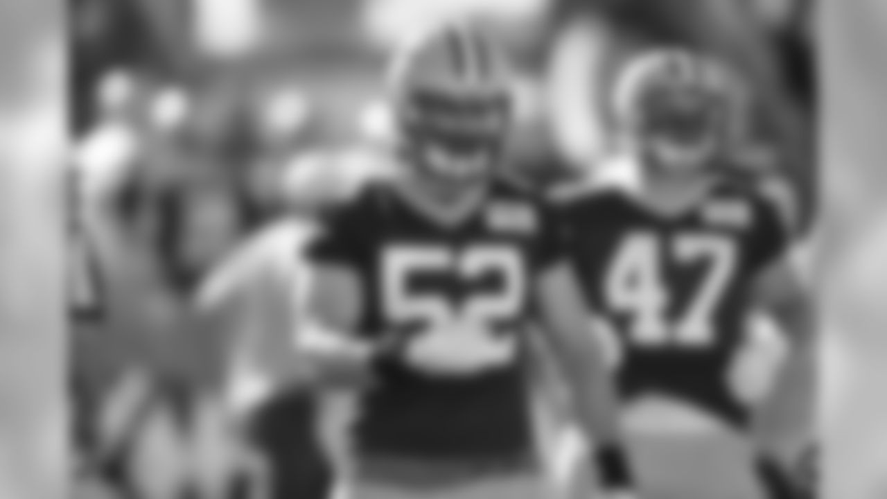 52 — LB Clay Matthews