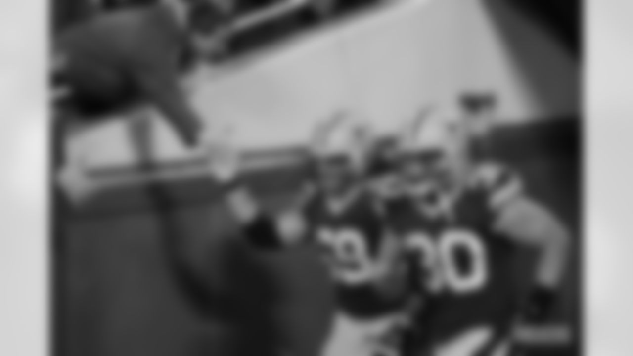 T David Bakhtiari