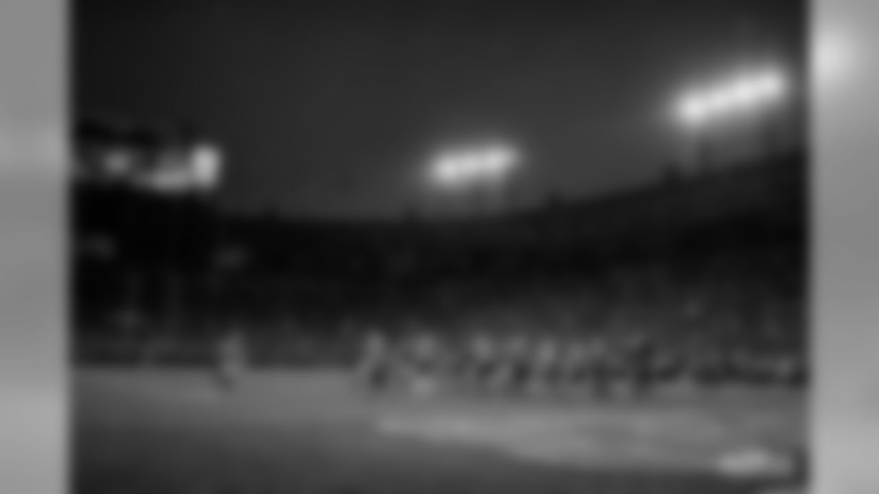 191110-packers-panthers-2-siegle-WM-35