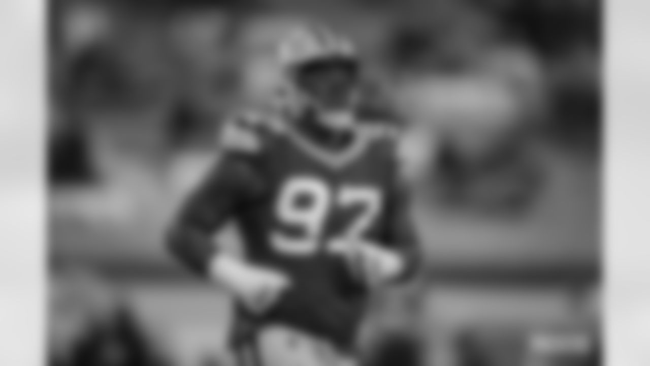 DL Kenny Clark
