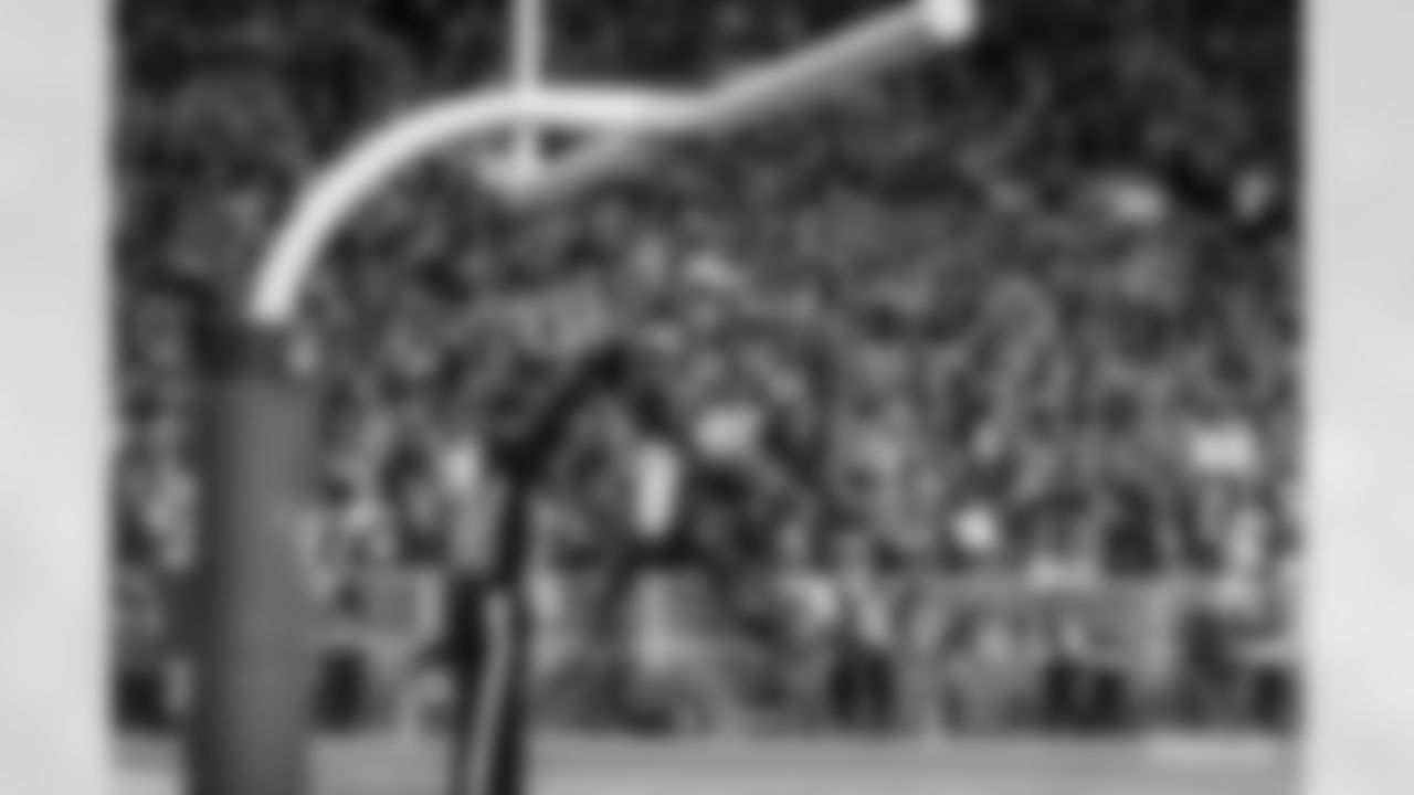 WR Davante Adams