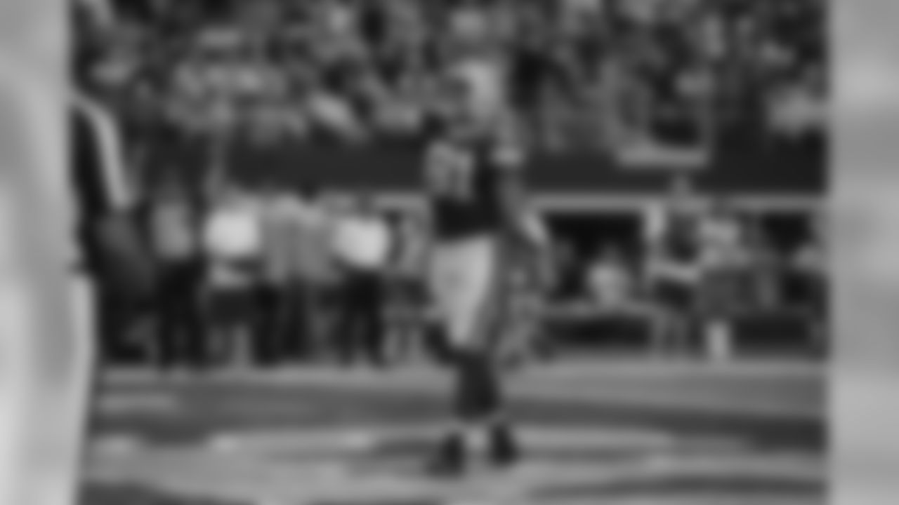 Quarless enjoys watching standup comedy and is a fan of Martin Lawrence's TV shows. He also enjoys writing music and playing video games, naming "Call of Duty" one of his favorites.