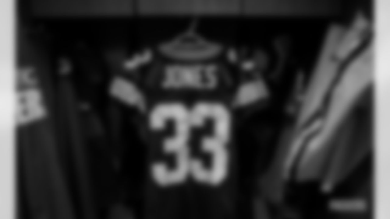 201005-pregame-locker-room-29