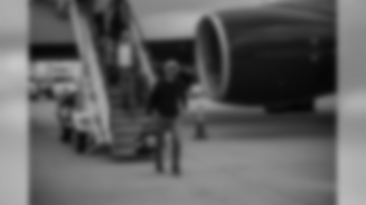180922-packers-arrive-DC-hartwig-8