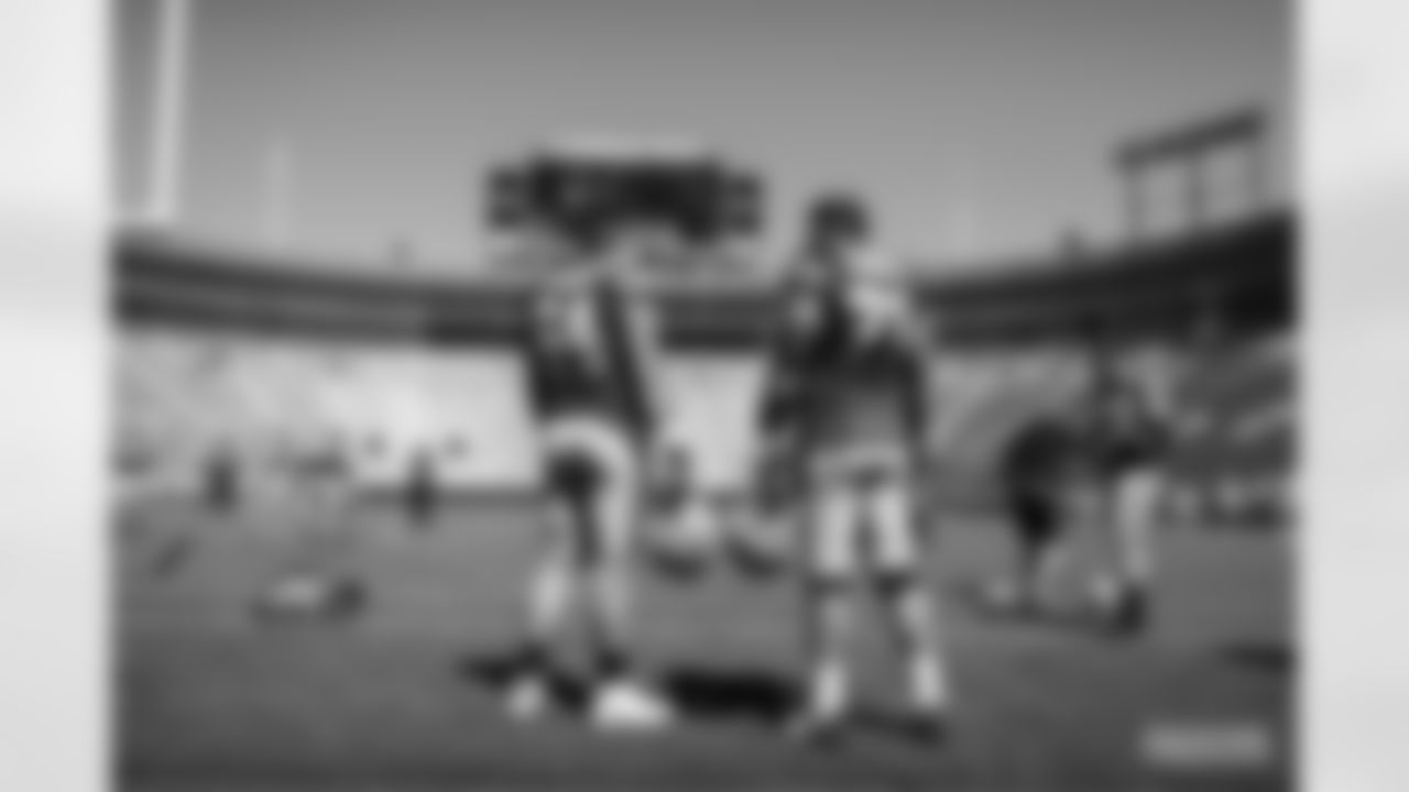 Tackles Cody Conway and Rick Wagner