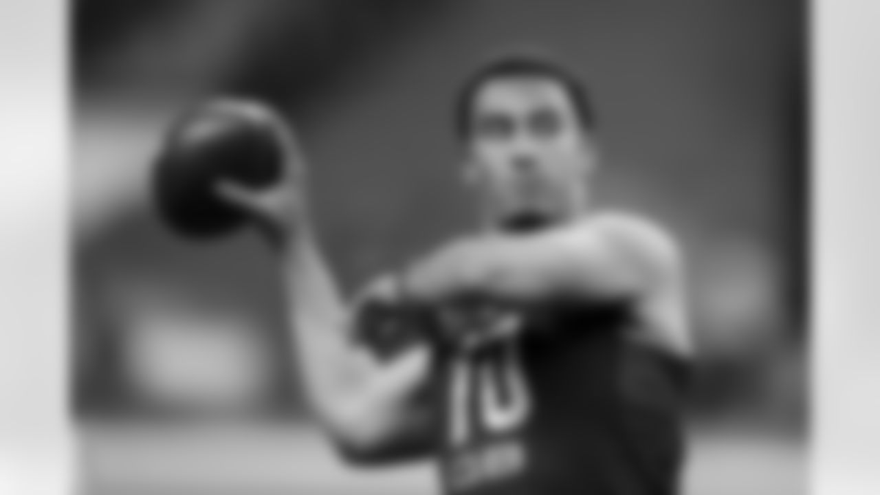 QB Jordan Love