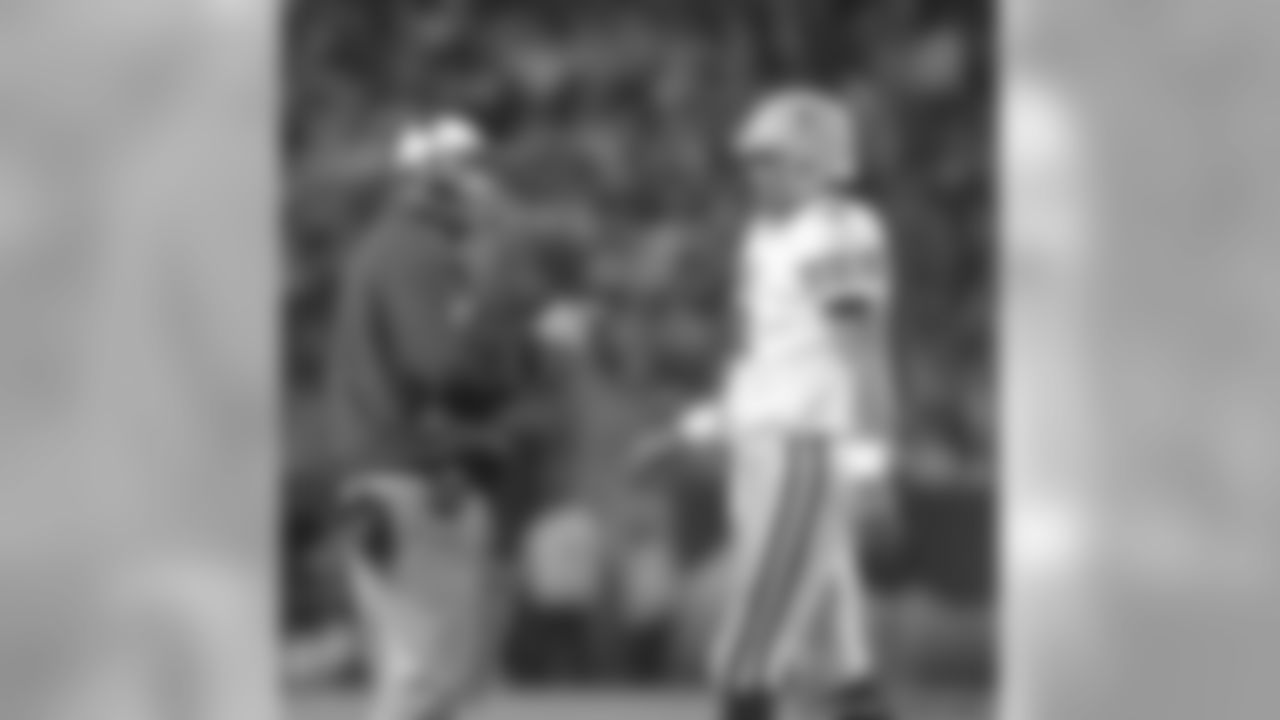 Mike McCarthy and Brett Favre