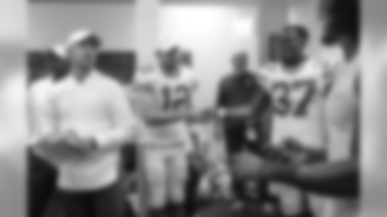 190906-chicago-locker-room-14