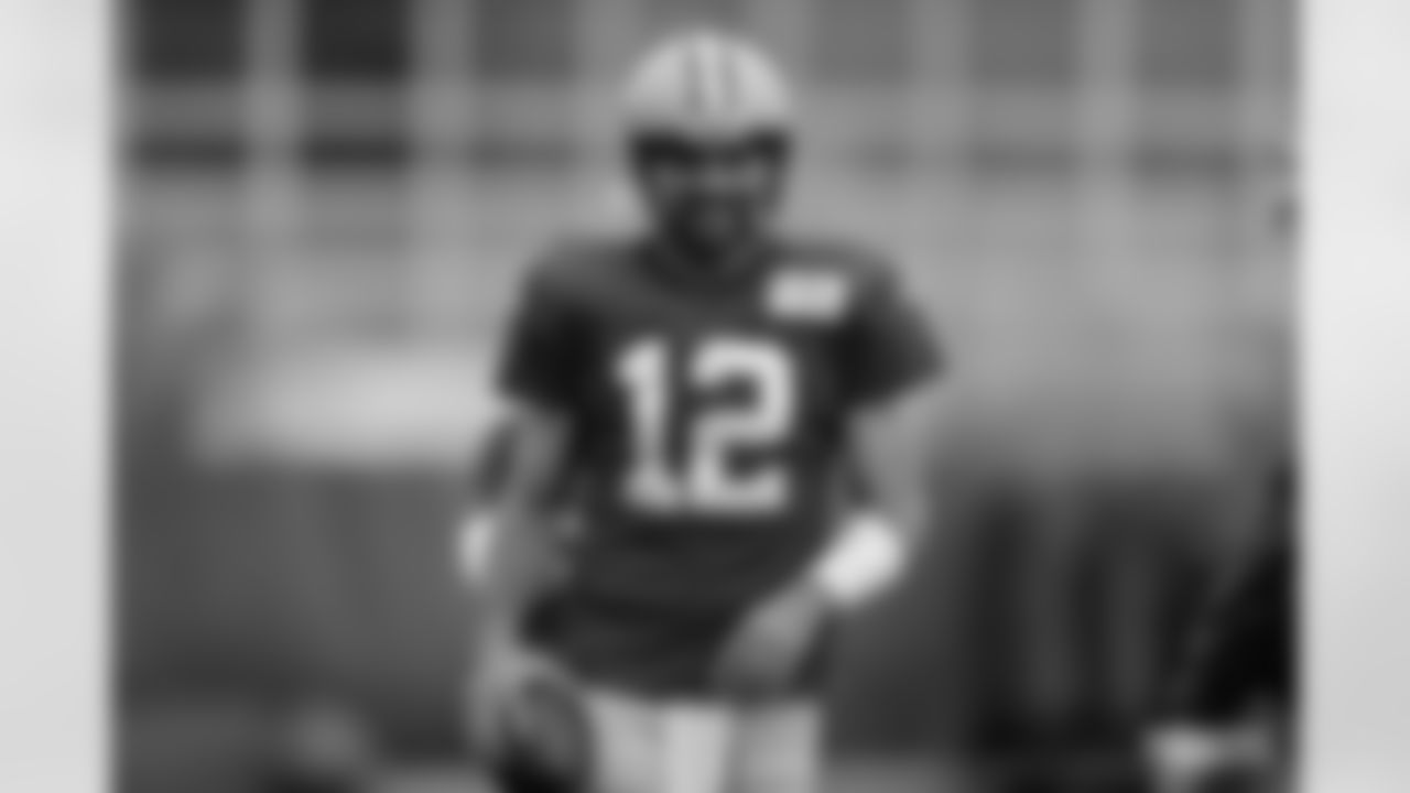 QB Aaron Rodgers