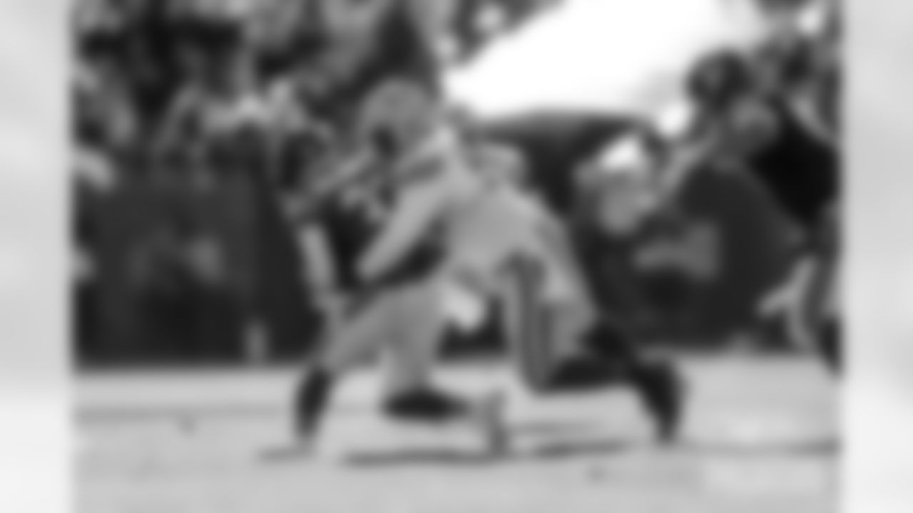 230317-t.j.-slaton-gallery-2560-12