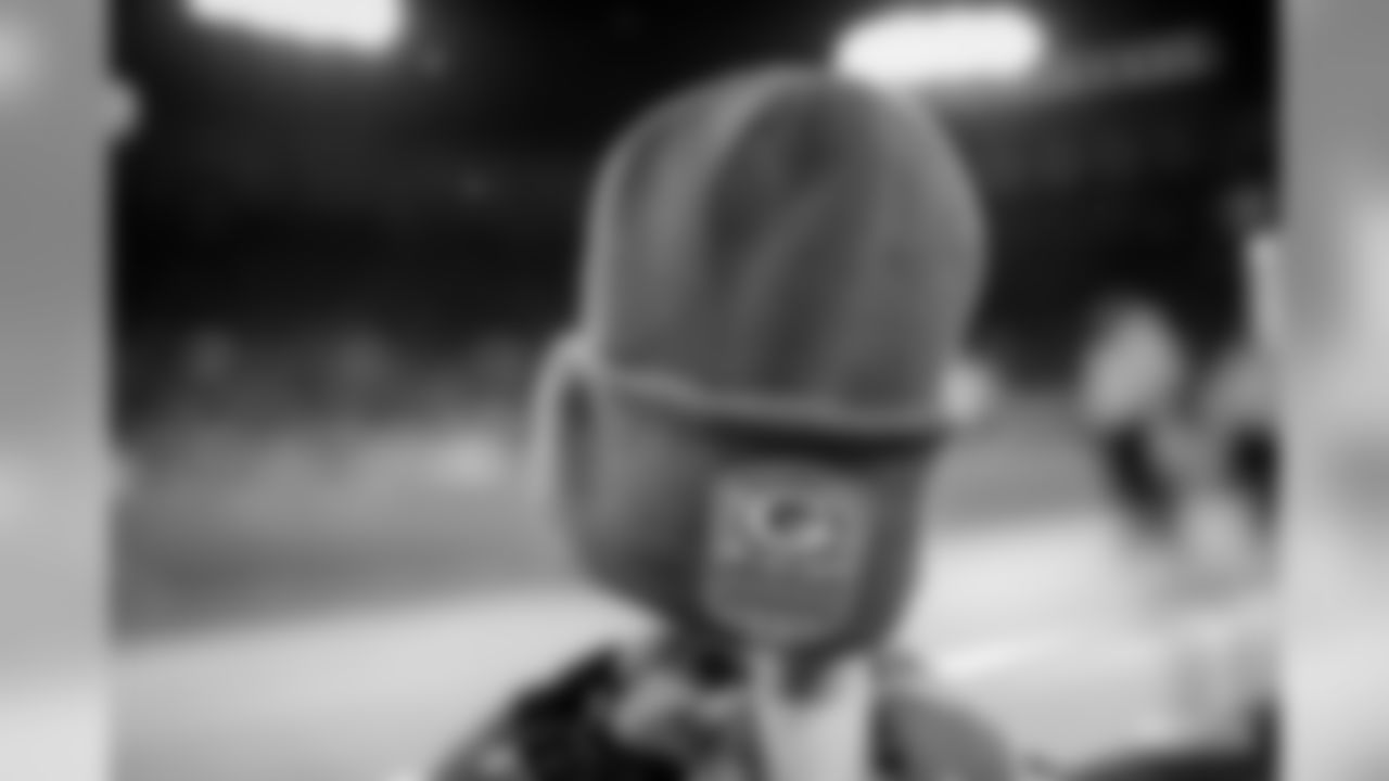 191110-packers-panthers-3-siegle-WM-2