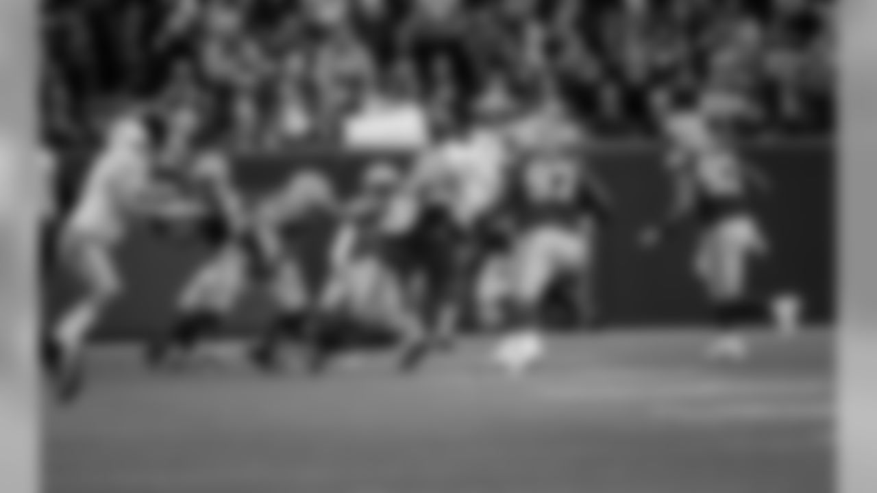 181111-packers-dolphins-2-siegle-19