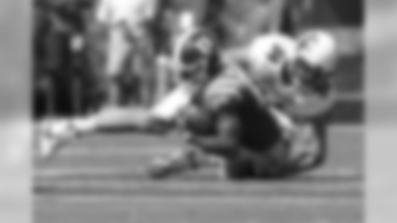94 - DL Dean Lowry - Northwestern