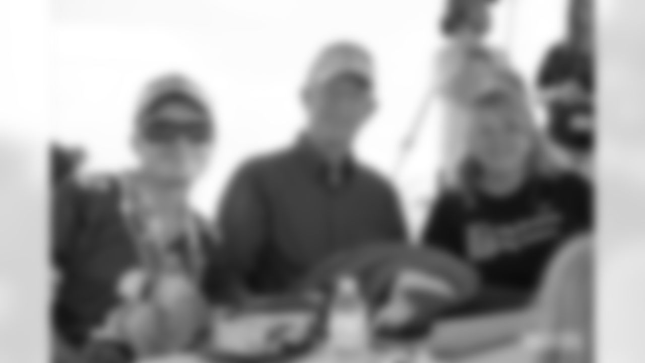 210908-give-back-gallery-256021