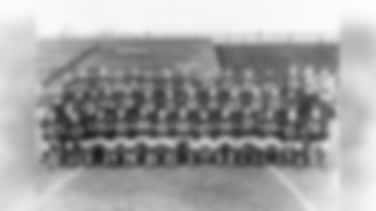 Green Bay Packers 1956
Record: 4-8-9