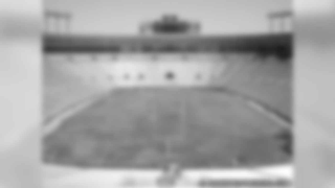 Lambeau Field Gets New Playing Surface